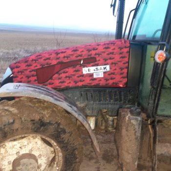 Karadağ Traktör Kılıfları
